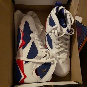 Air Jordan 7, Retro, limited edition, model number 304774123